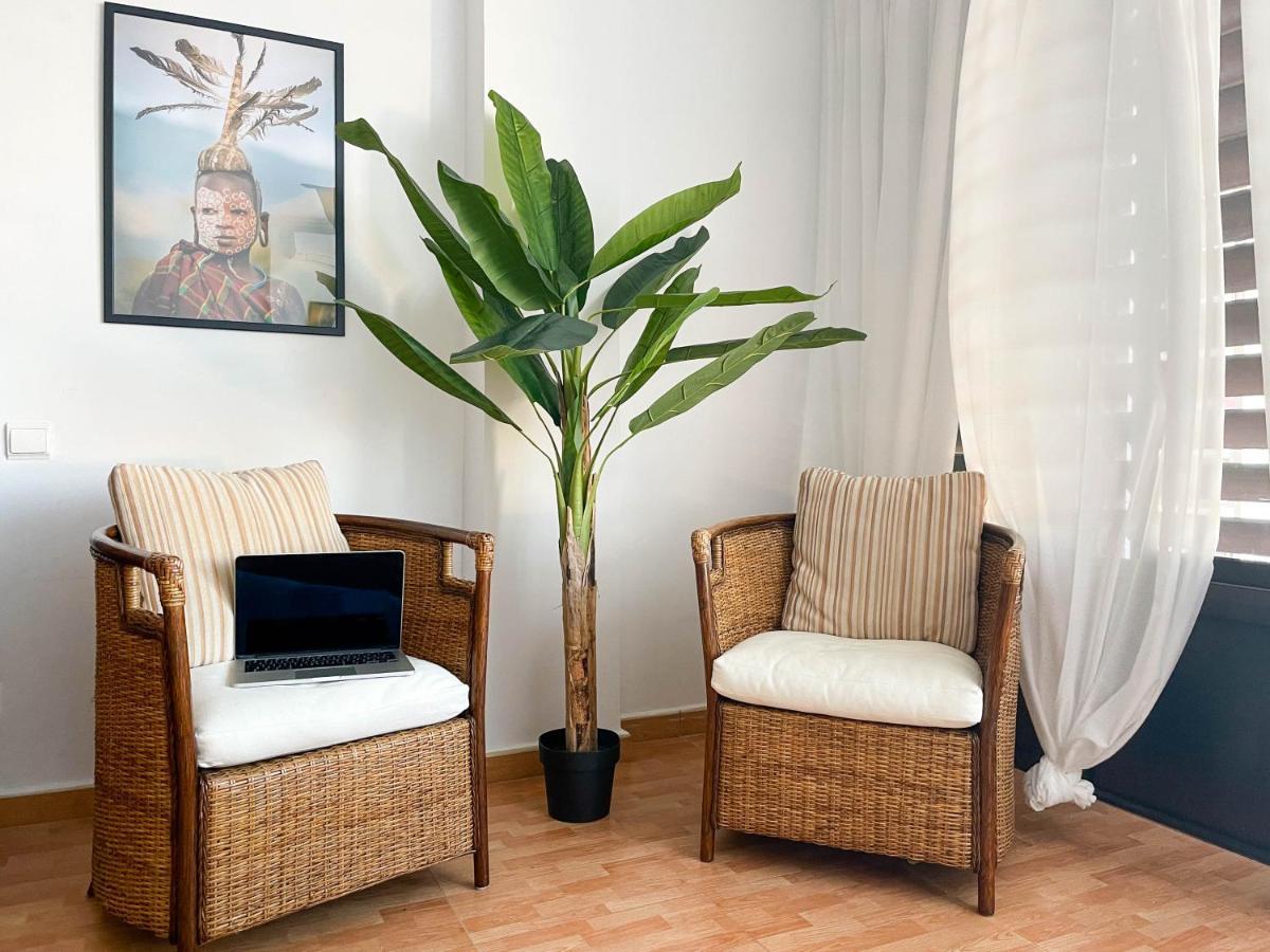 Amplio Apartamento En Pleno Corazon De อาลิกันเต ภายนอก รูปภาพ
