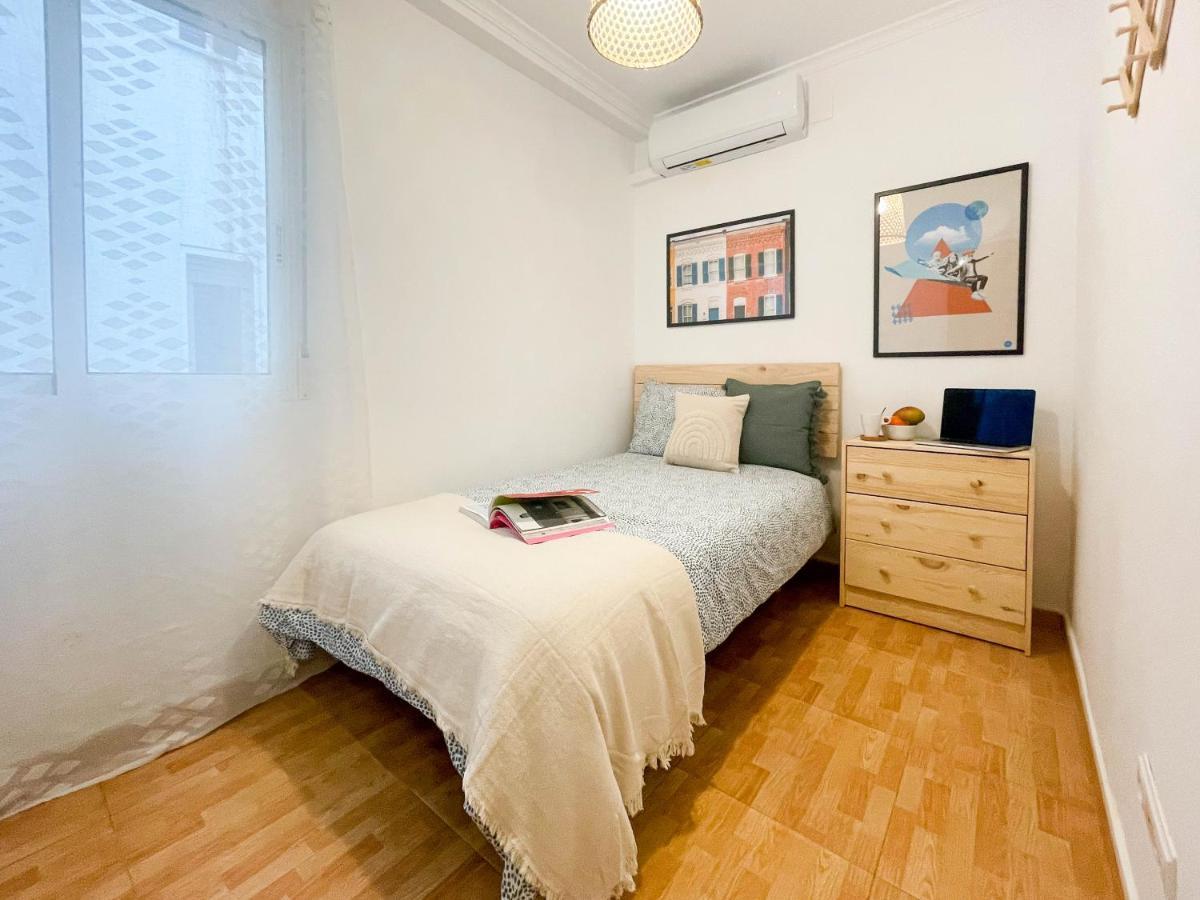 Amplio Apartamento En Pleno Corazon De อาลิกันเต ภายนอก รูปภาพ